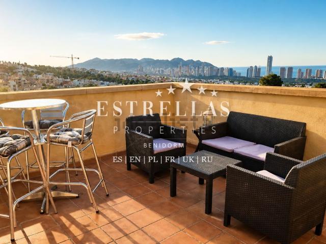 Casa en venta en Urbanització Golf Badia, Finestrat