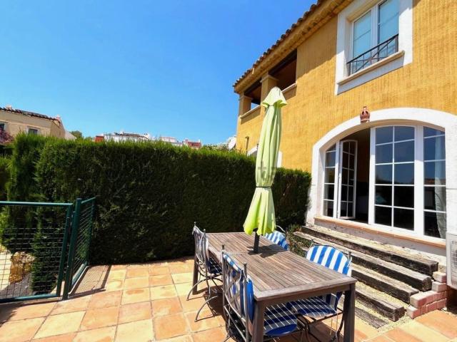 Casa en venta en Finestrat, Urbanització Golf Badia
