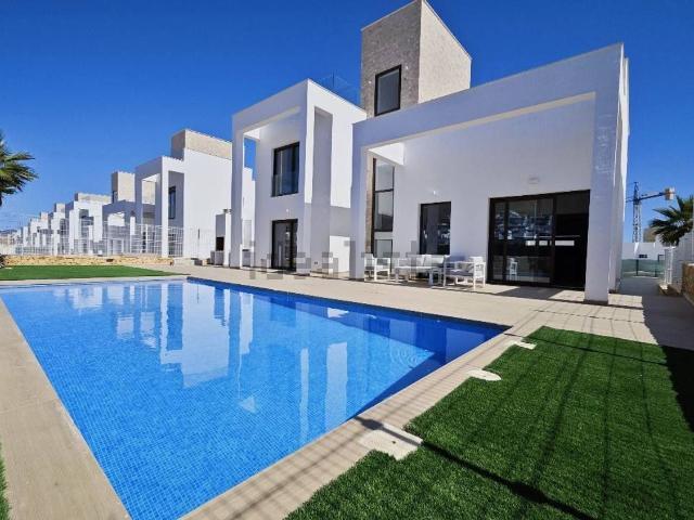 Casa en venta en Finestrat, Urbanització Golf Badia