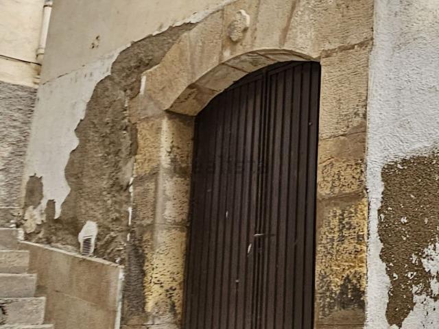 Casa en venta en Flix, Tarragona