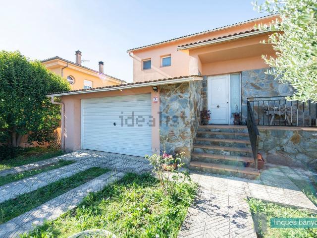 Casa en venta en Pla de l'Estany, Catalunya