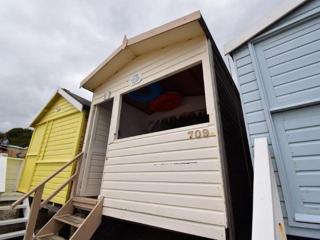 House for sale in Frinton and Walton, Dale Hill