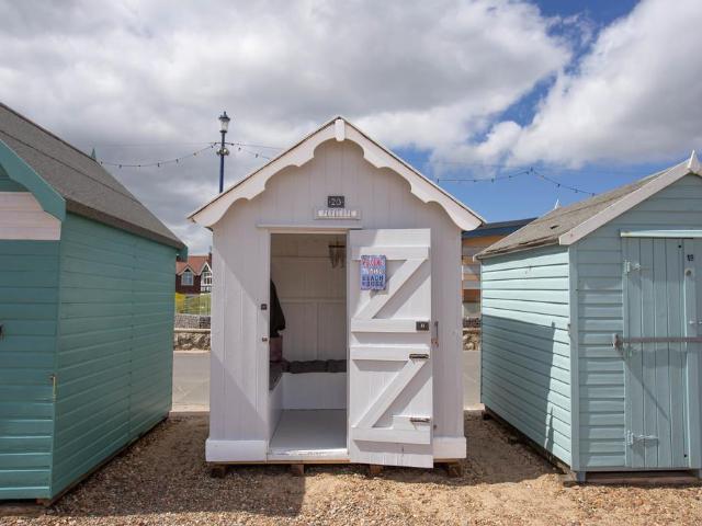 House for sale in Felixstowe, Eastbridge