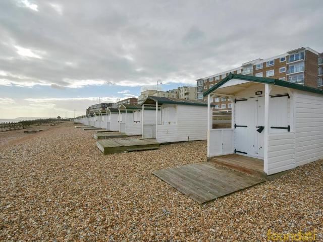 House for sale in Central, Heathlands