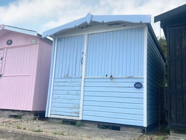 House for sale in Frinton and Walton, Dale Hill