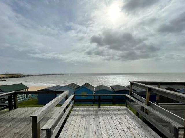 House for sale in Walton-on-the-Naze, Tendring