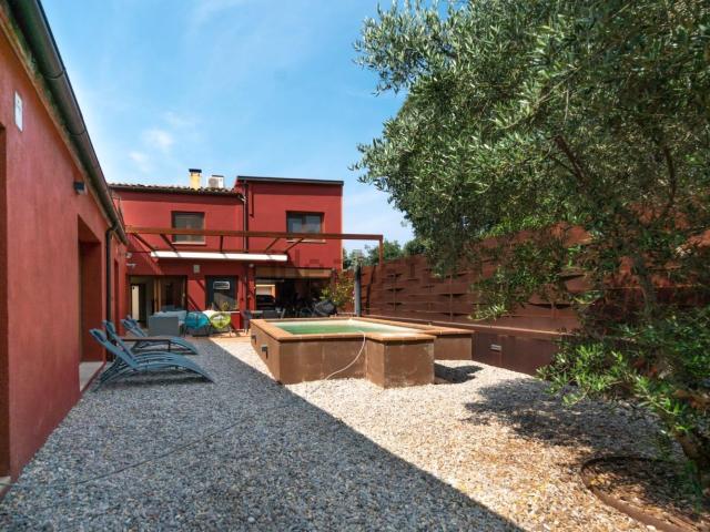 Casa en venta en Vulpellac, Forallac