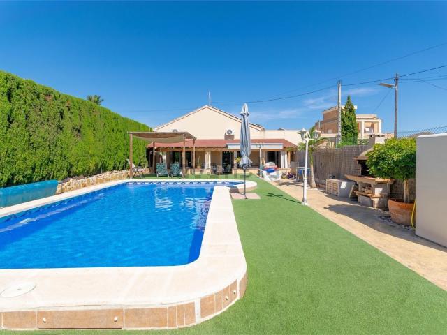 Casa en venta en Formentera Del Segura, Los Palacios
