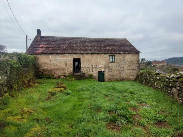Casa en venta en Fornelos De Montes, Calvos