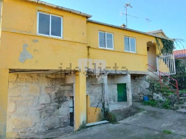 Casa en venta en Fornelos De Montes, O Outeiro