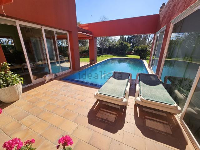 Casa en venta en Alt Empordà, Catalunya