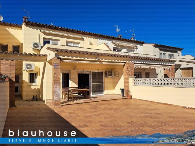 Casa en venta en Fortià, Girona