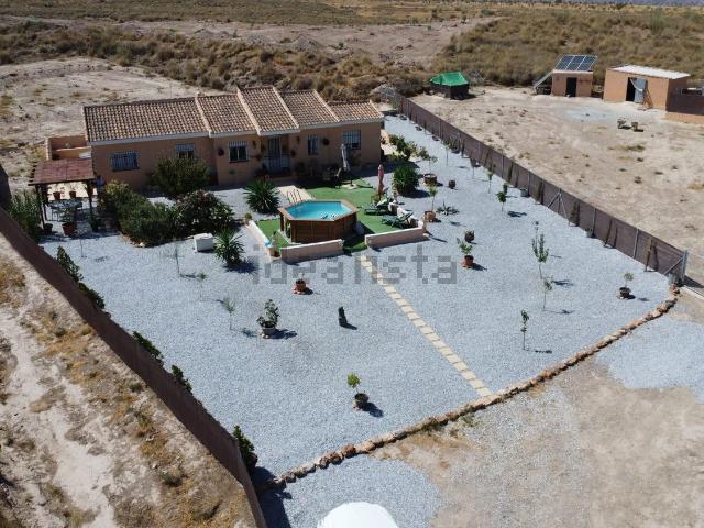 Casa en venta en Comarca de Baza, Andalucía