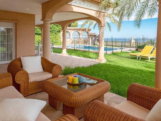 Chalet en venta en Villajoyosa, Valencia