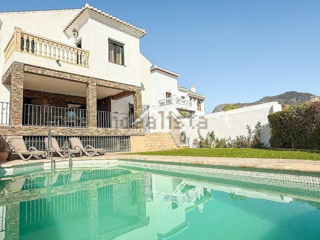 Casa en venta en La Molineta, La Axarquía