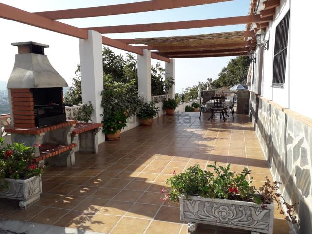 Casa en alquiler en La Axarquía, Andalucía