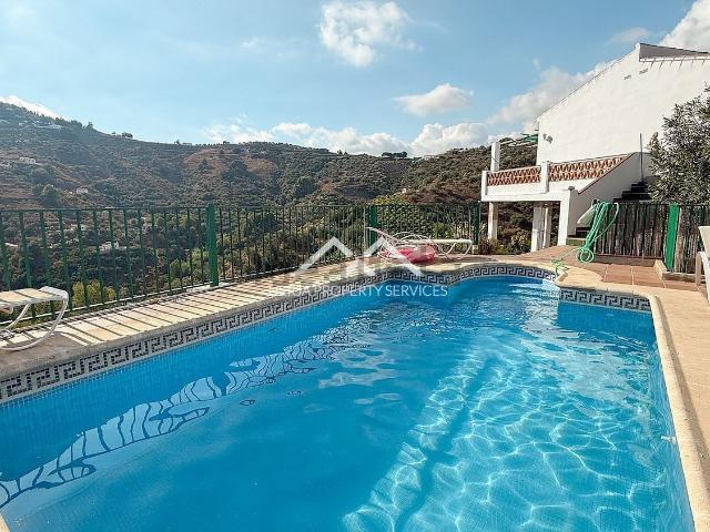 Casa en venta en La Axarquía, Andalucía