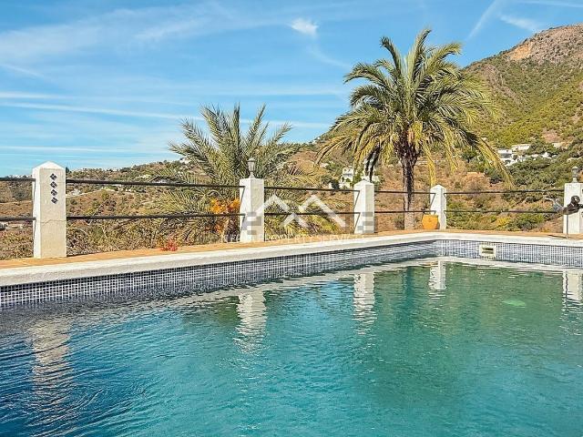 Casa en venta en La Axarquía, Andalucía