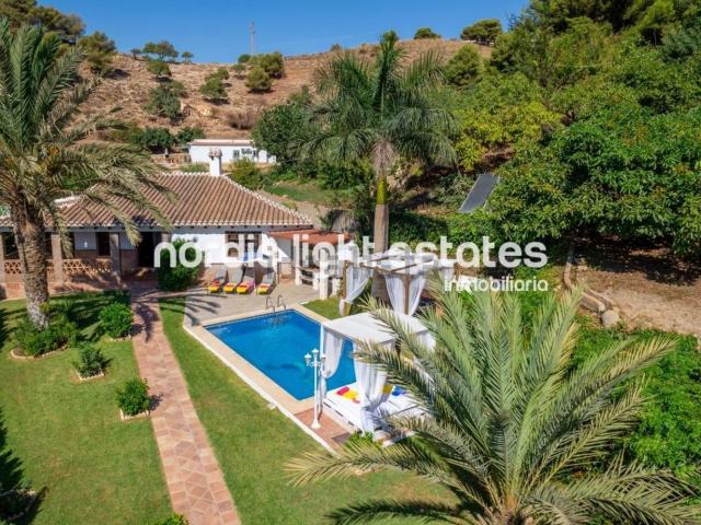 Casa en alquiler en La Axarquía, Andalucía