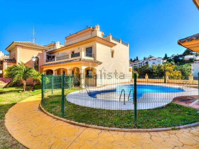 Casa en venta en Los Pacos, Costa del Sol Occidental