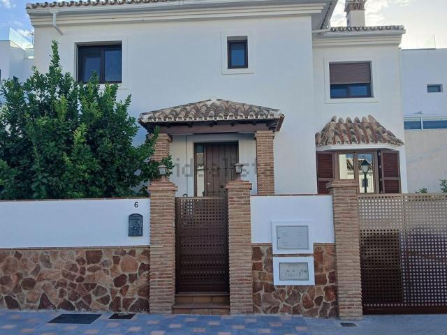 Casa en venta en Los Pacos, Costa del Sol Occidental