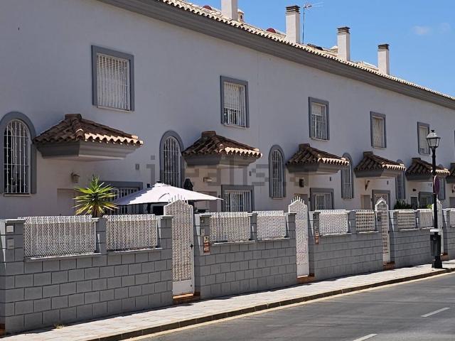 Casa en venta en Los Pacos, Costa del Sol Occidental