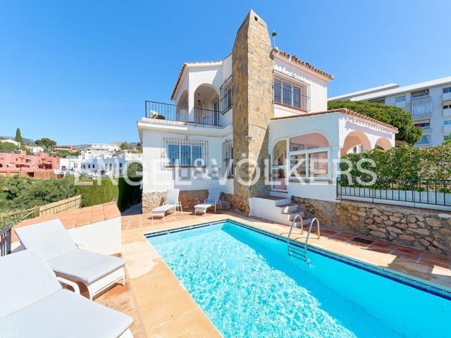 Casa en venta en Torreblanca, Costa del Sol Occidental