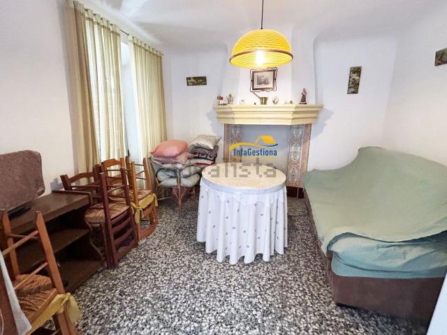 Casa en venta en Fuenllana, Castilla-La Mancha
