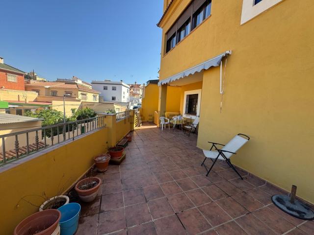 Casa en venta en Málaga, El Chaparral