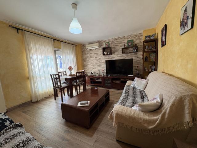Casa en venta en Puerto de la Torre, Málaga-Costa del Sol