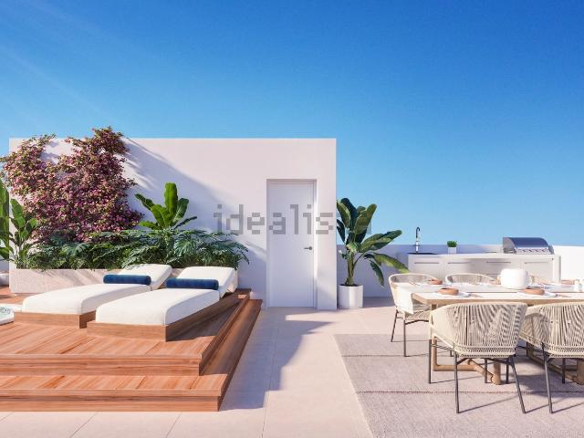 Casa en venta en Puerto de la Torre, Málaga-Costa del Sol
