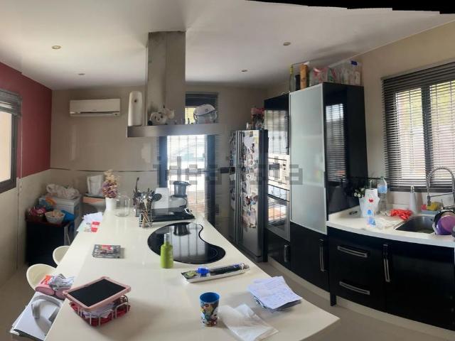 Casa en venta en Puerto de la Torre, Málaga-Costa del Sol
