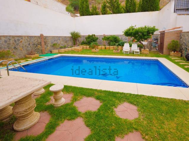Casa en venta en Puerto de la Torre, Málaga-Costa del Sol