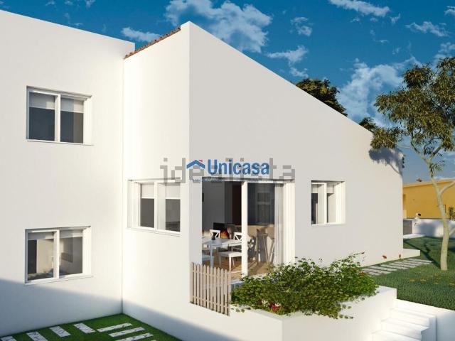 Casa en venta en Puerto de la Torre, Málaga-Costa del Sol