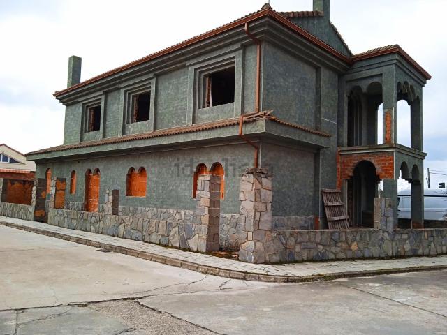 Casa en venta en Fuenterrebollo, Ochavo del Vilorio Sierte
