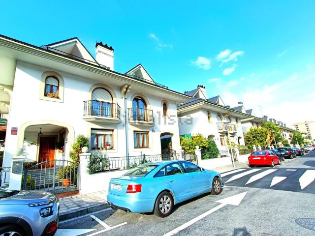 Casa en venta en Galdakao, Kurtzea