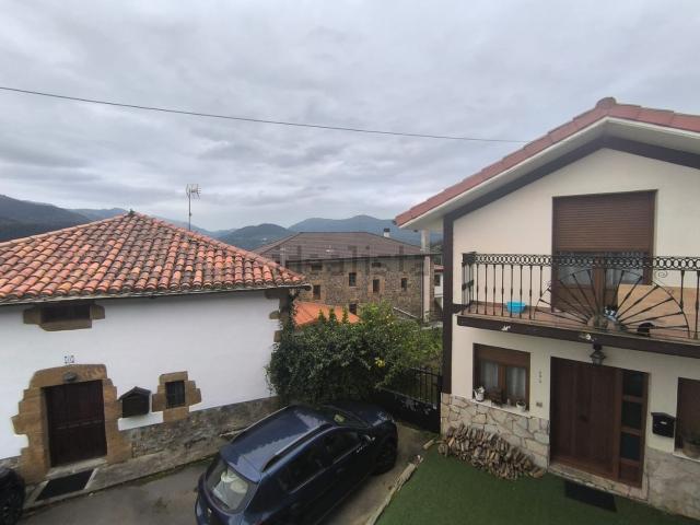 Casa en venta en Galdames, Guipúzcoa