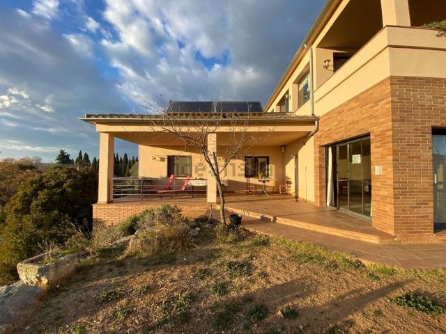 Casa en venta en Garrigàs, Girona