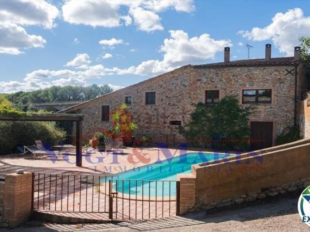 Casa en venta en Alt Empordà, Catalunya