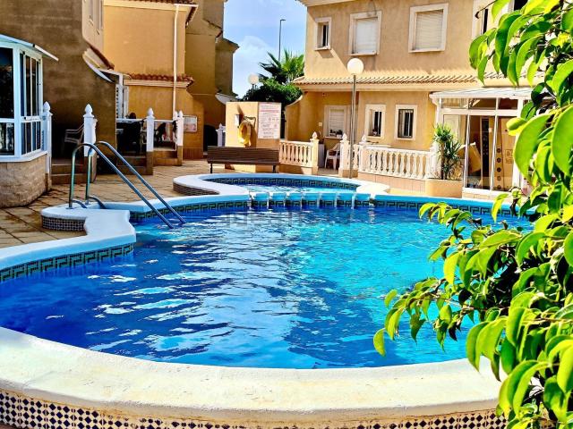 Casa en venta en Urbanización Altozano 1, el Baix Segura / La Vega Baja