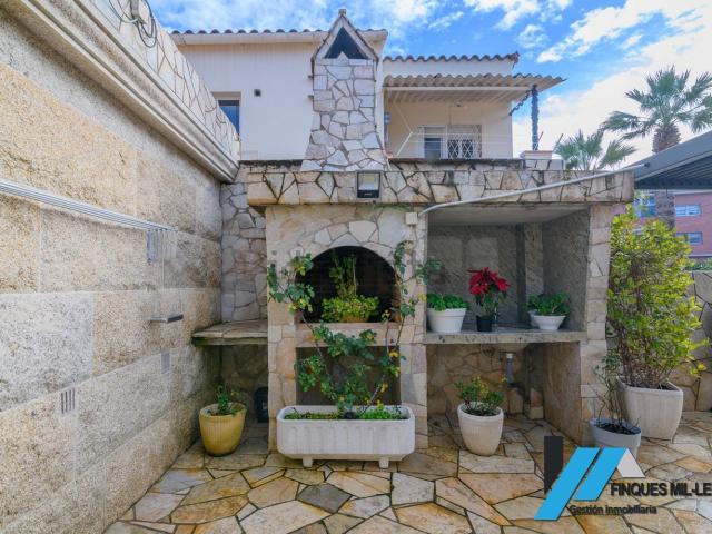 Casa en venta en Àngela Roca, Baix Llobregat