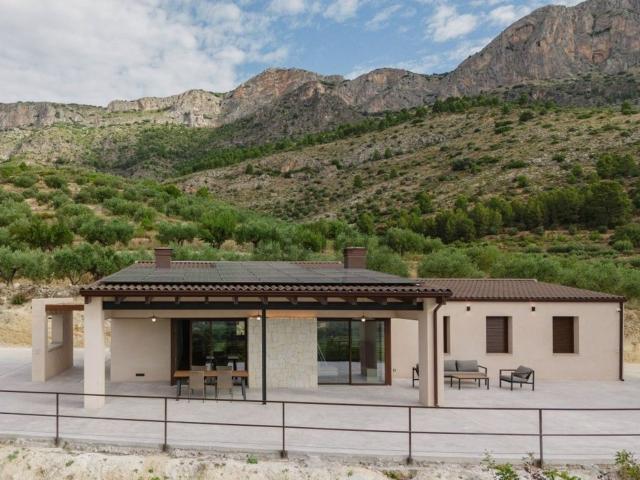 Casa en venta en el Comtat, Valencia