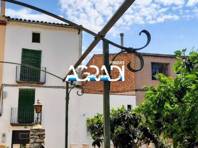 Casa en venta en Ribera d'Ebre, Catalunya