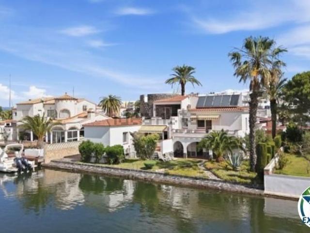 Casa en venta en Eixample, Gironès
