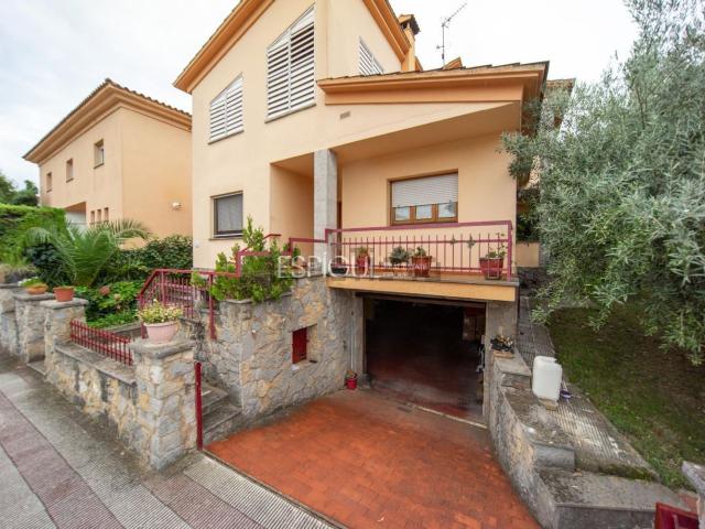 Casa en venta en Palau, Gironès