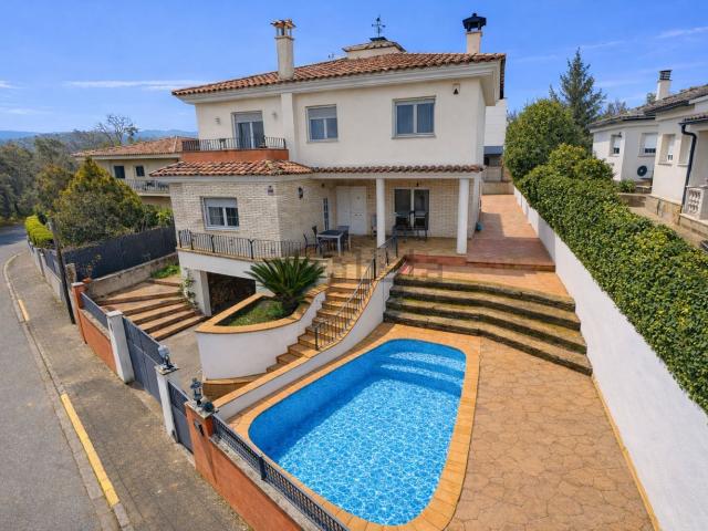 Casa en venta en Palau, Gironès