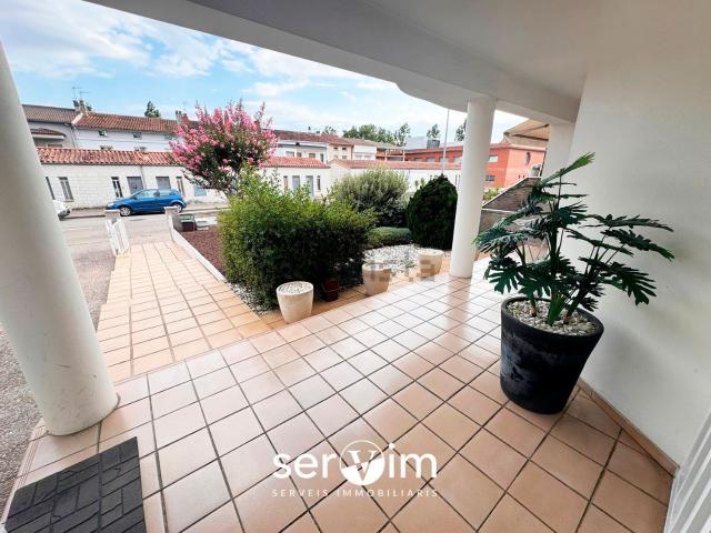 Casa en venta en Girona, Taialà