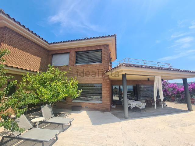 Casa en venta en Montjuïc, Gironès