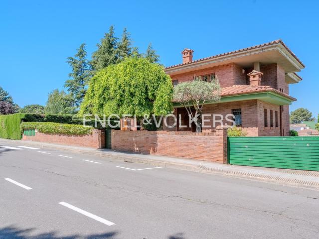 Casa en venta en Palau, Gironès