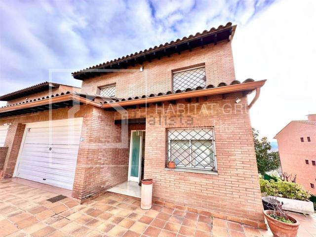 Casa en venta en Montjuïc, Gironès